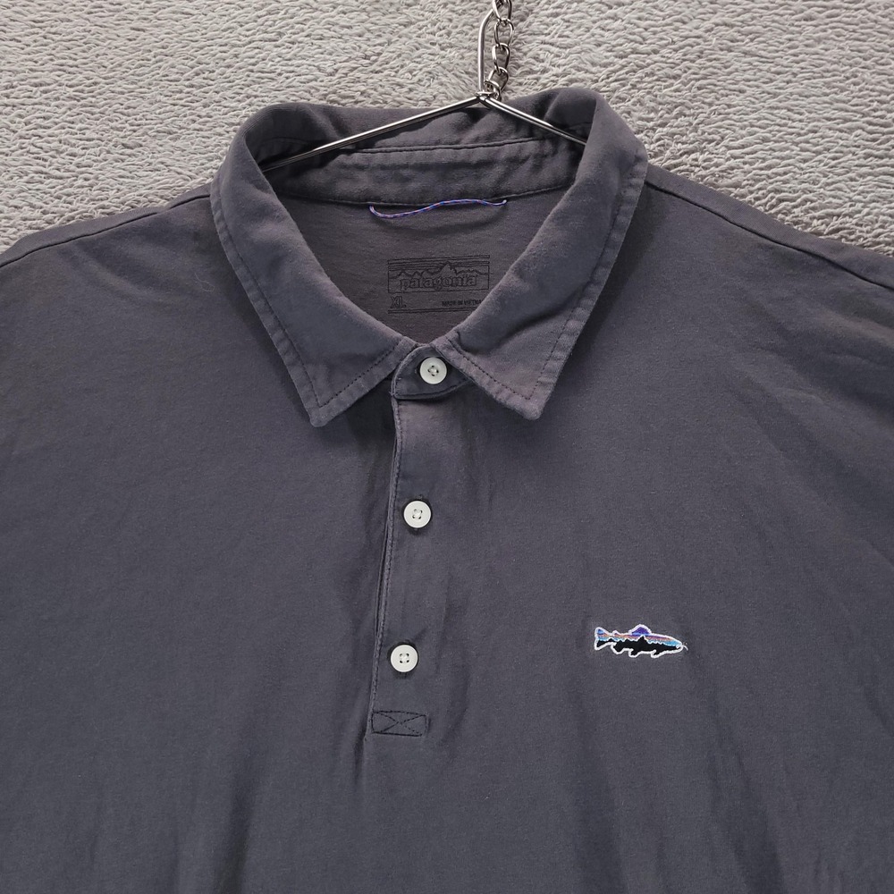 Patagonia Polo Shirt Mens XL Gray Trout Fitz Roy Short Sleeve